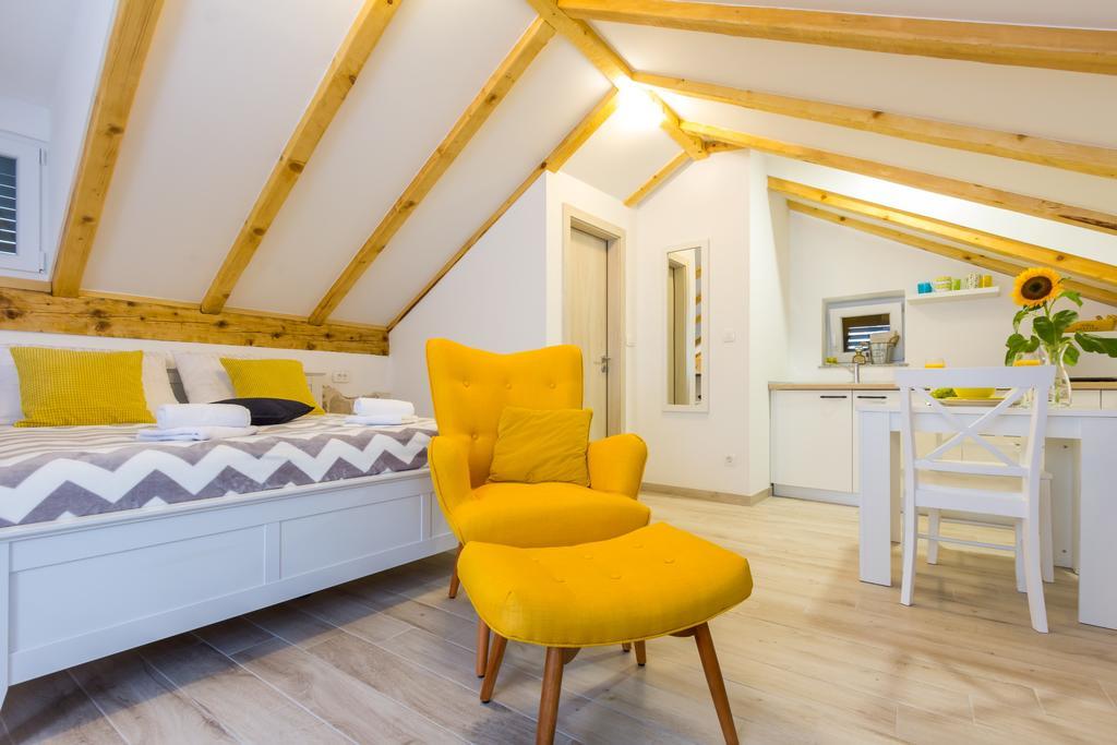 Lux Apartment Arija Split Eksteriør billede
